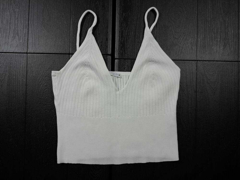 Zara white ribbed knit crop top  SZ L